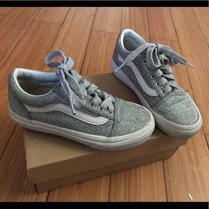 Girls Van’s size 13